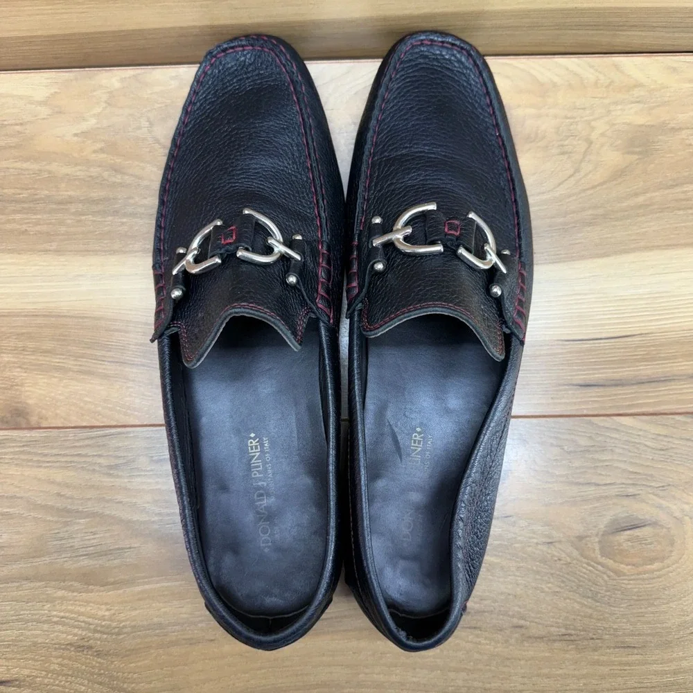 Donald J Pliner Bit Loafers Mens 11 M Black Pebble Leather Moc Toe Red Stitching